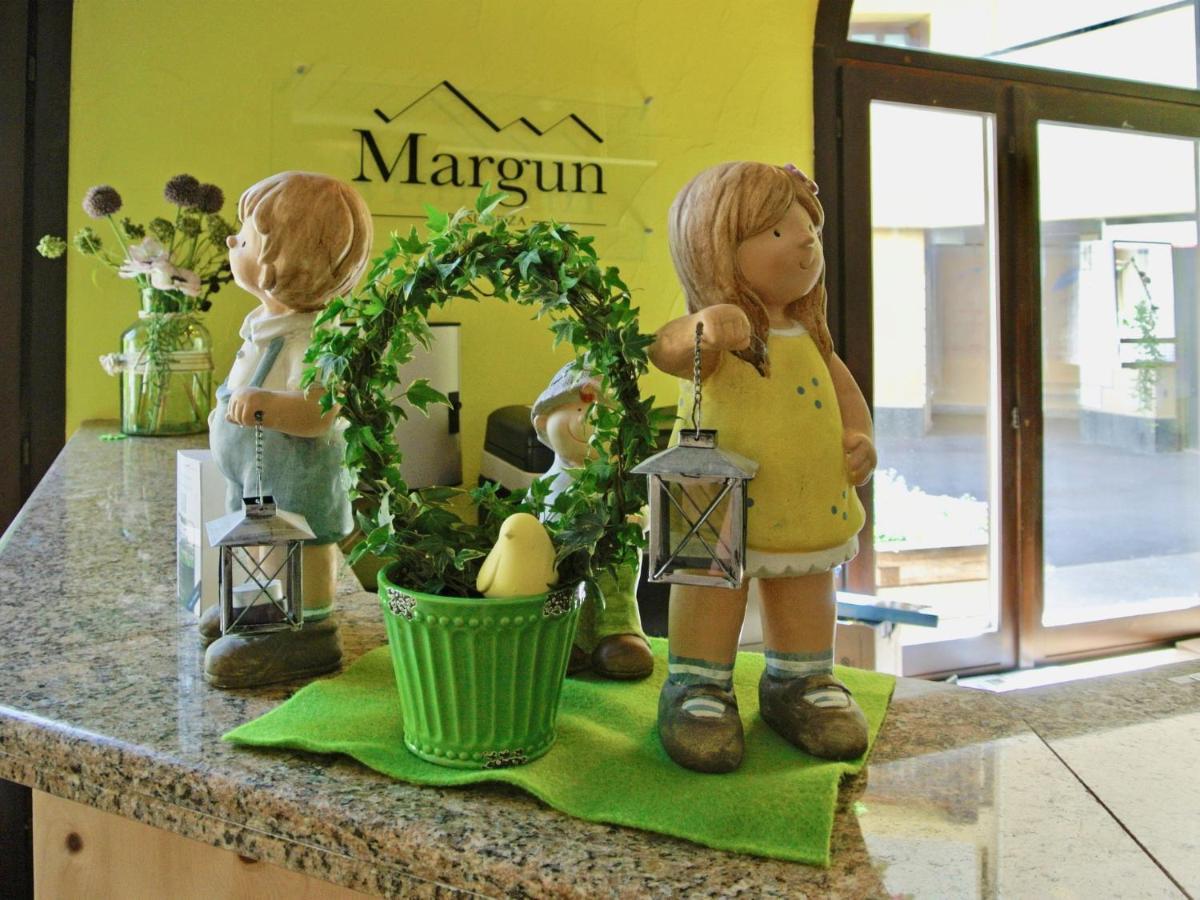 Apartment Residenza Chesa Margun 15-3 By Interhome Surlej Kültér fotó